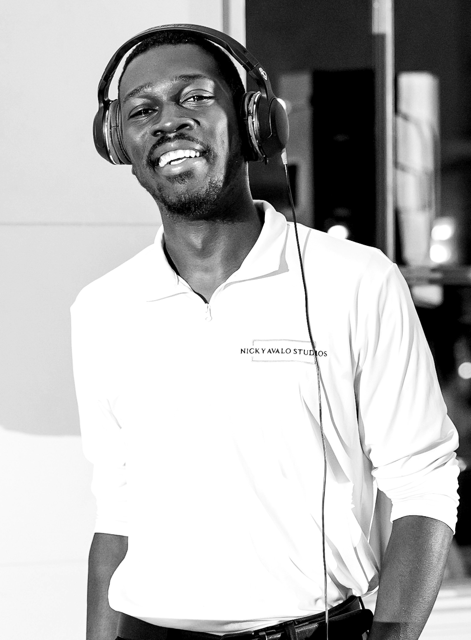 dj redd-bw